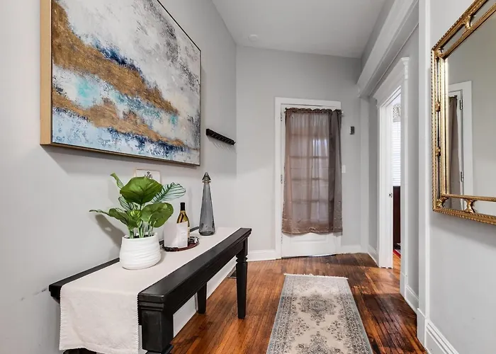 Carytown Nest King Bed Fully Fenced
