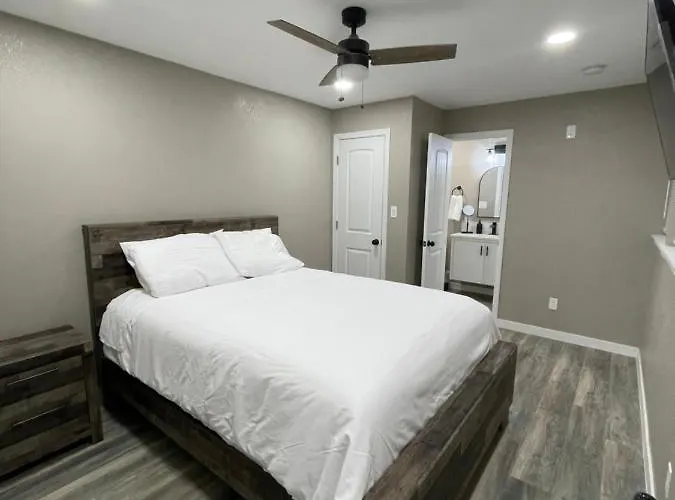 Apt 5 - High Plains Lodge At Nomad Landing