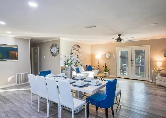 Mesquite Manor, 10Min From Downtown Dallas, Large Yard With Firepit & Grill