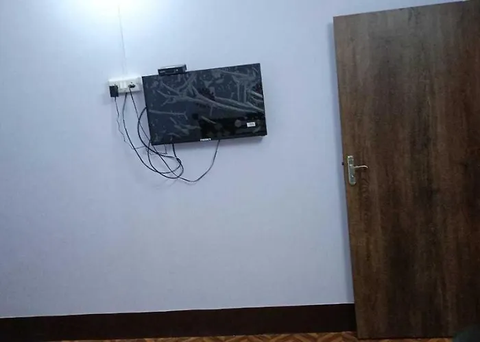 Oyo Hotel Pp Crown