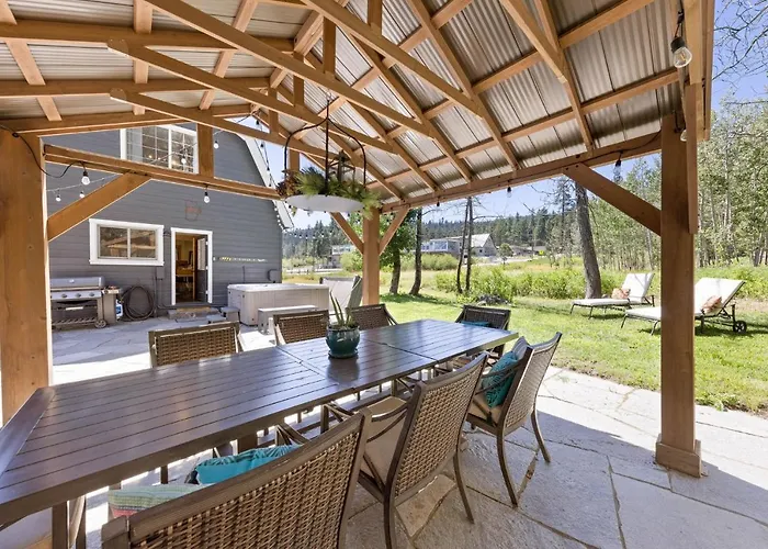 Rustling Grove In Tahoe City - Pet-Friendly, Walking Distance To Downtown And Lake - Private Hot Tub