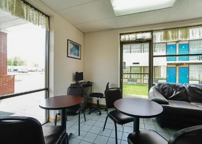 Loyalty Inn Maryville