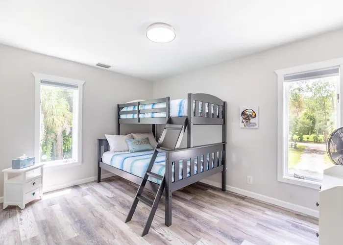 Relaxing Modern Farmhouse In Jupiter Farms. Family-And Dog-Friendly!
