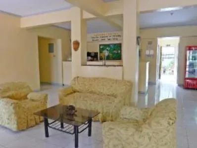 Abrassi Hotel Tayum Abra