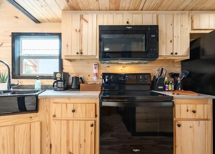 3 Bearly Working Luxury Tiny House Firepit Mins To Lake Guntersville