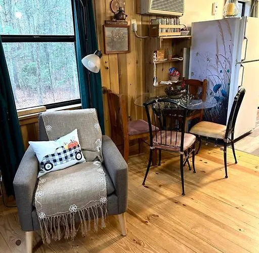 Private Cozy Cabin In The Woods With Great View