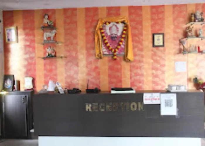 Hotel Yash Palace & Ok Veg Resturant Maihar