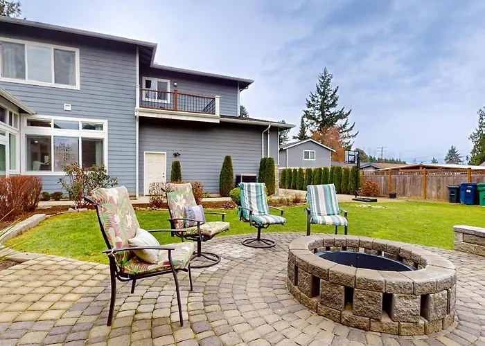 Marysville Modern Oasis