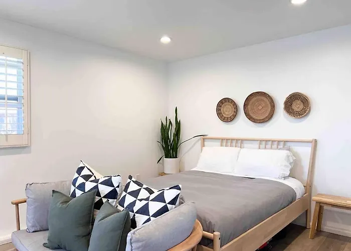 The Cozy Oasis - A Renovated And Modern Studio Near Lax + Sofi + Beaches + Freeway