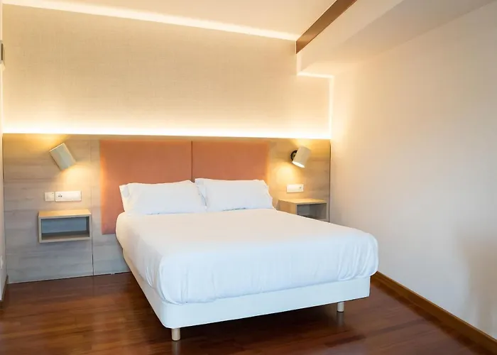 Hotel Parking Miradoiro de Belvís