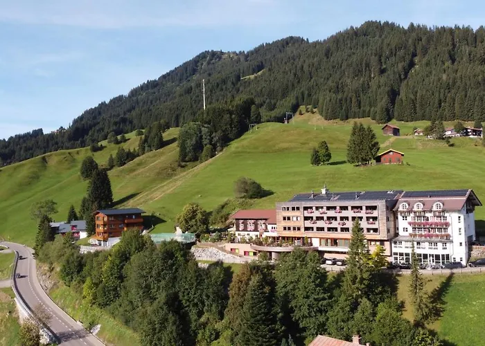 Familotel Alphotel Hirschegg 