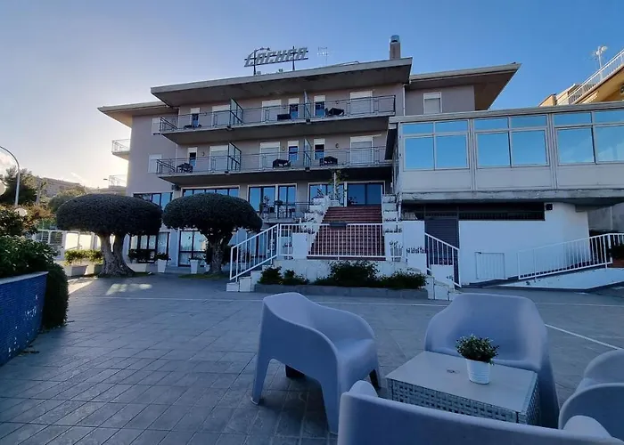 Hotel Lachea