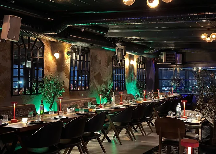 Ahc Old City Hotel