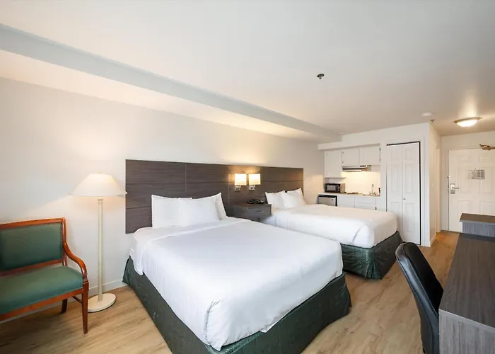 Baymont Inn & Suites By Wyndham