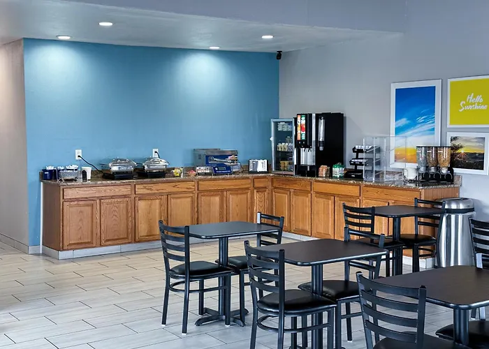 Days Inn & Suites By Wyndham Santa Rosa, Nm