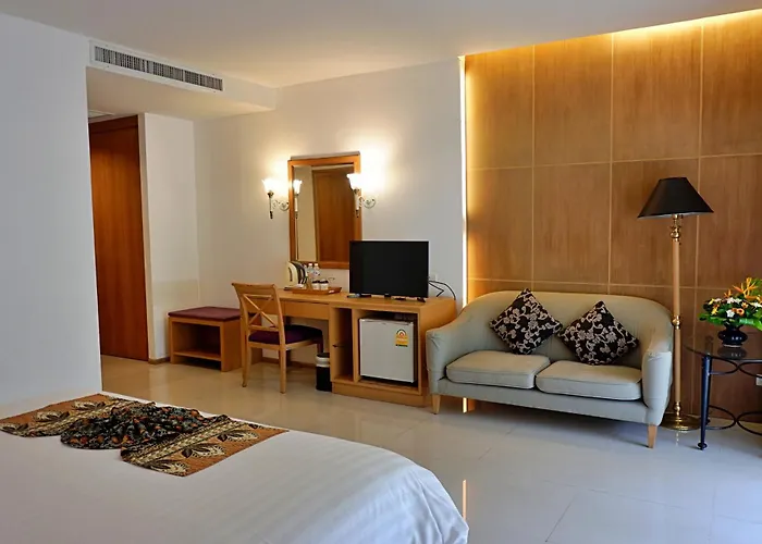 Tinidee Golf Resort Phuket - SHA Extra Plus
