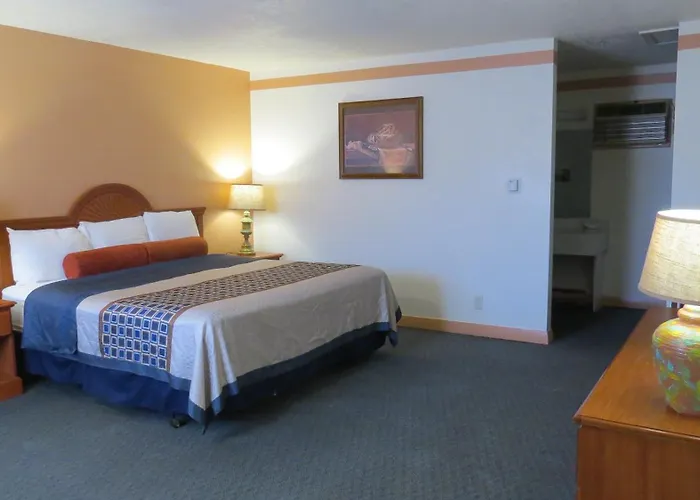 Casa Lemus Inn