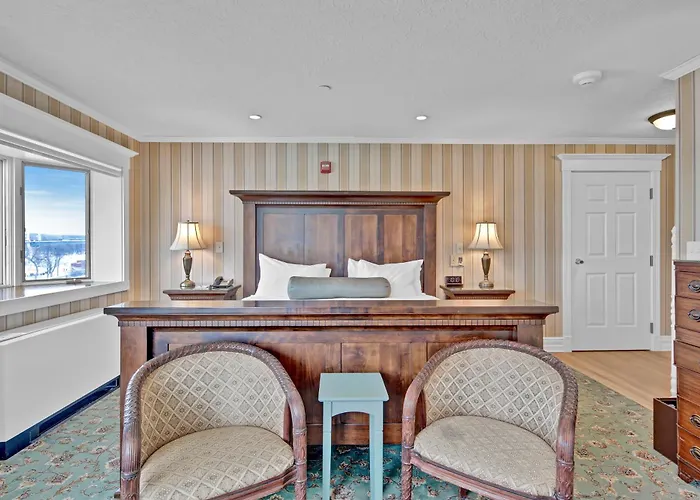 St James Hotel