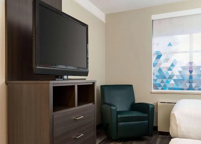 La Quinta By Wyndham Madison American Center