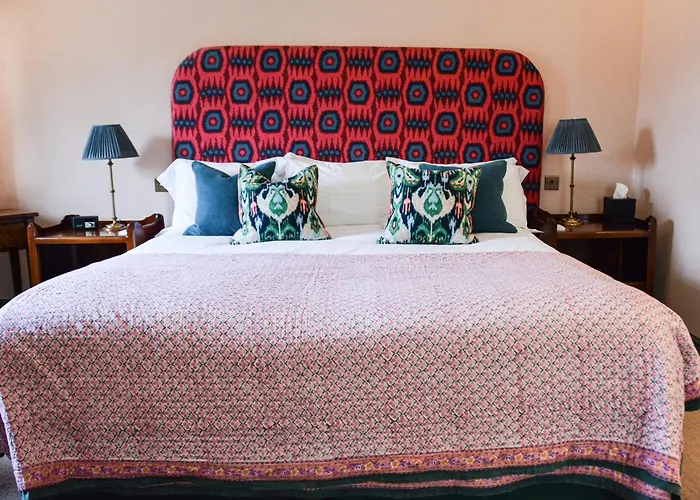 Crown Hotel