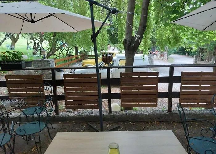 Hotel & Restaurant Le Chalvet