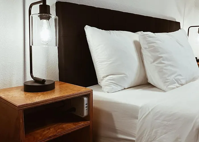 Jackalope Motor Lodge