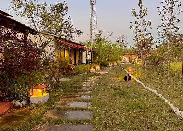 Grand Narmada Jungle Homestay Resort-Bandhavgarh
