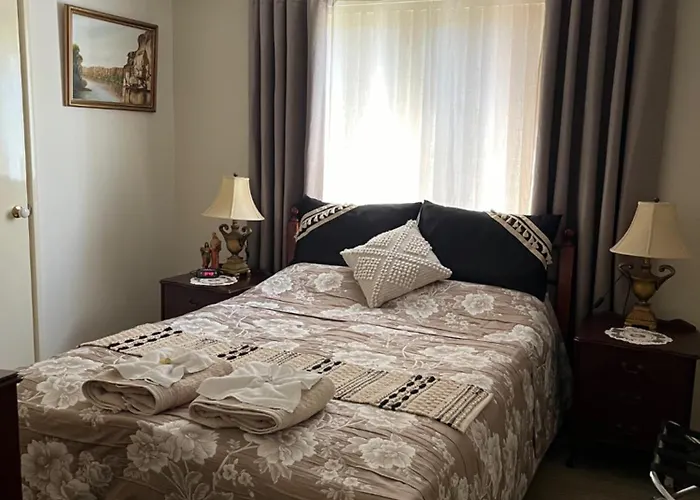 Ascot On Swan Bed & Breakfast
