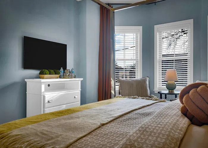 The Savannah, Boutique Bnb & Spa