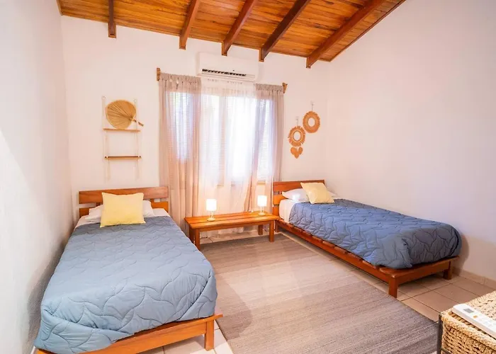Curiol Boutique Hotel & Lounge