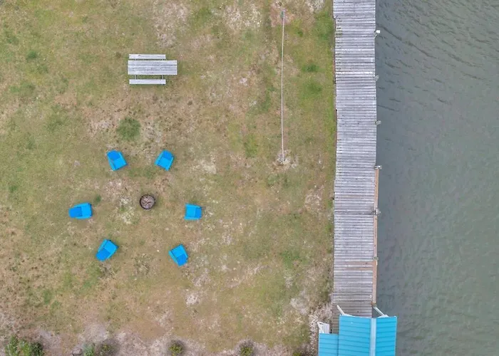 Waterfront Vacation Home Near Camp Lejeune