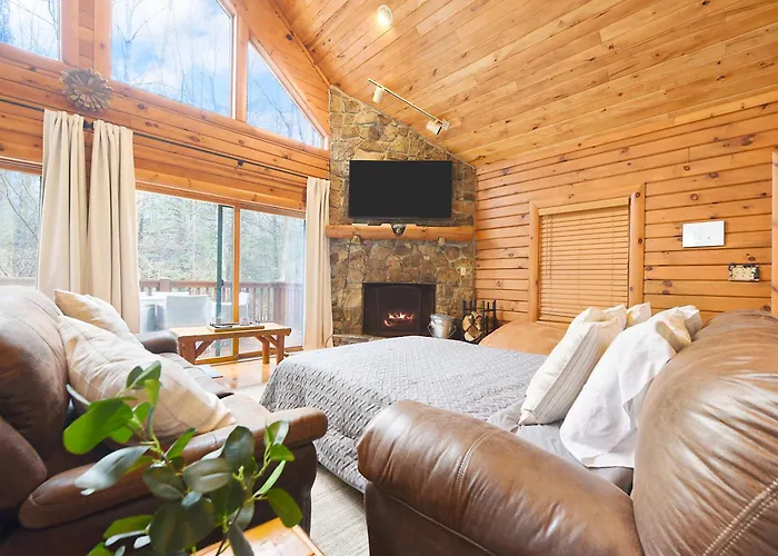 Jamesons Cabin! 8 Minutes To Wisp, Hottub, Firepit, Pets, Ev Chgr