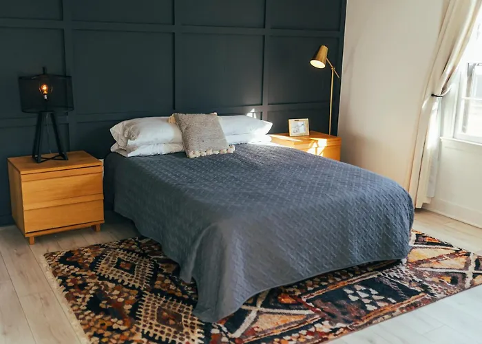 Cozy Family-Friendly Home W/ Fenced-In Backyard