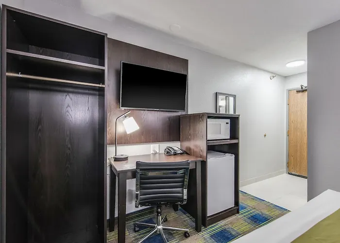Quality Inn Owatonna Near Medical Center