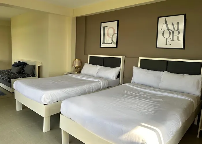D'Elements Hotel And Dormitory