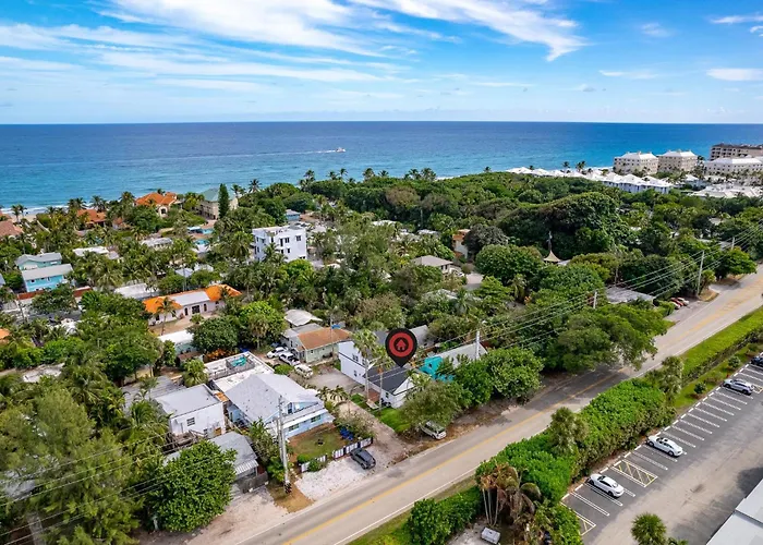 Recently Remodeled + Mins From Beach And Downtown