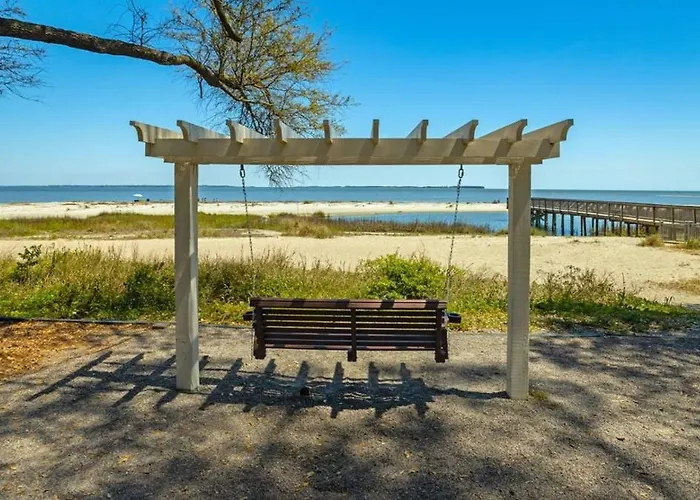 Walk To The Beach Waterfront Oasis