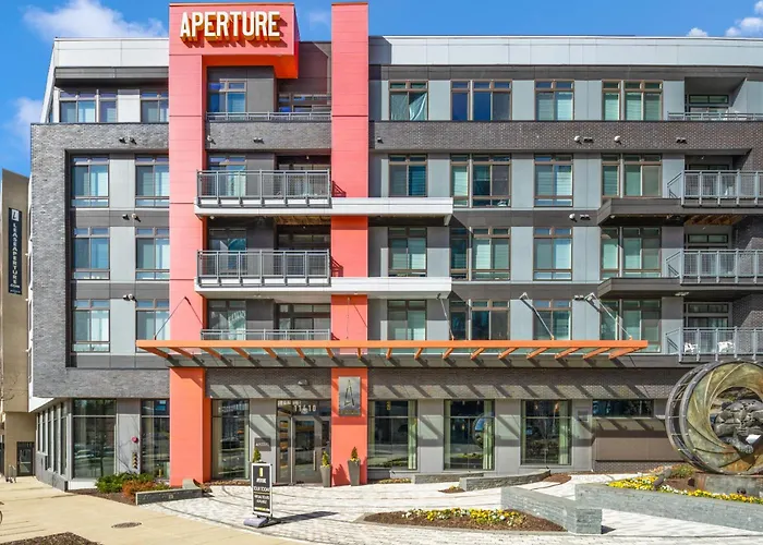 Global Luxury Suites At Reston