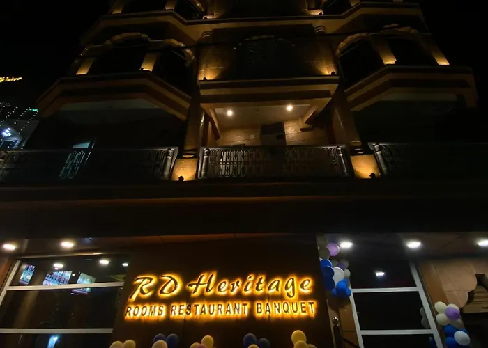Goroomgo R D Heritage Rajgir