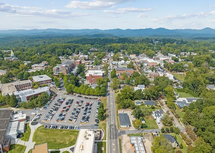 Downtown Dahlonega Destination