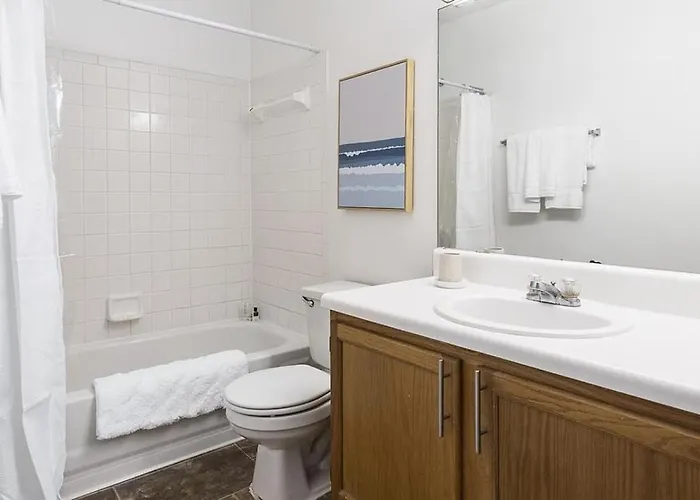 Landing Modern Apartment With Amazing Amenities