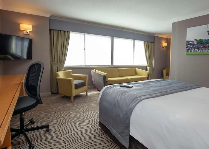 Best Western Heath Court Hotel