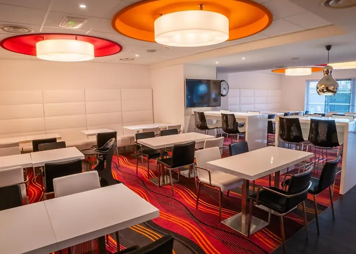 Holiday Inn Express Dijon By Ihg