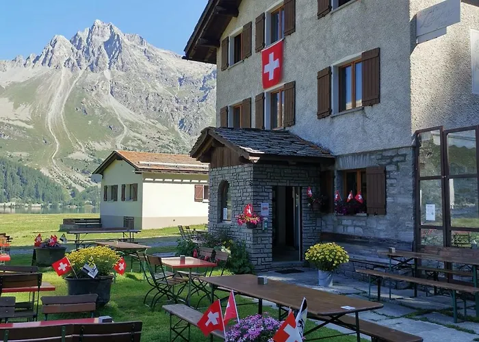 Hotel Ristorante Lagrev