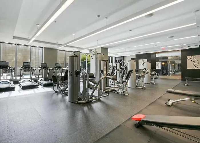 Reston 2Br W Pool Gym Nr Dining Drinks Wdc-830