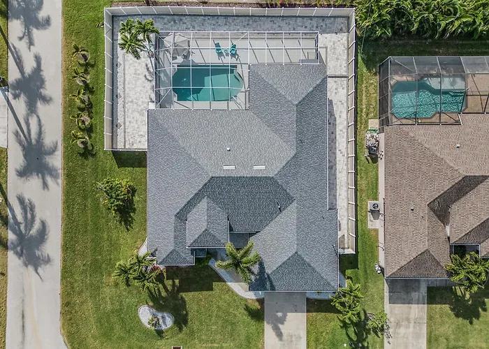 Relax & Unwind In Great Location, Bicycles, Heated Pool - Villa Green House - Roelens