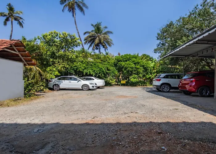 Treebo Sadhoo Heritage
