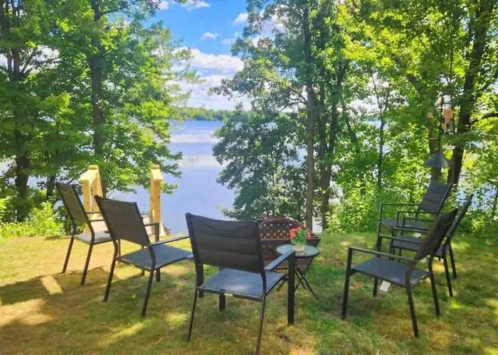 Bliss On The Lake