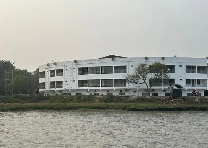 Ichhamati Hotel And Restaurant