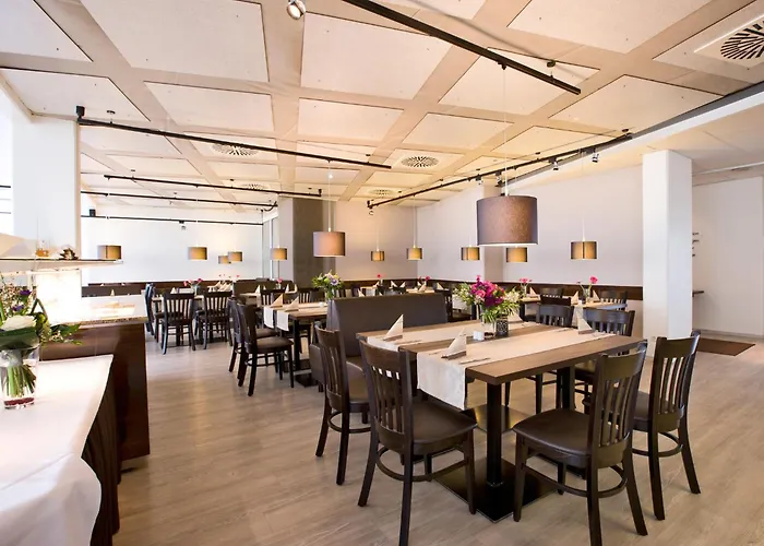 Bonjour Hotel Stuttgart-Gerlingen